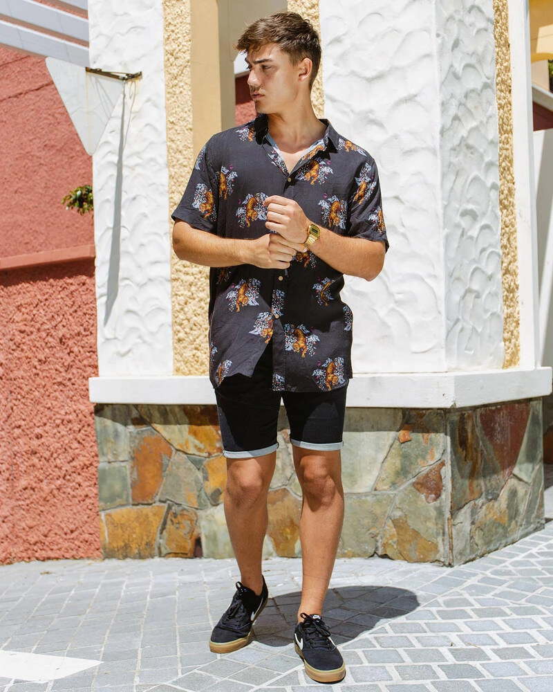 Temples Short Sleeve Shirt - Image 2